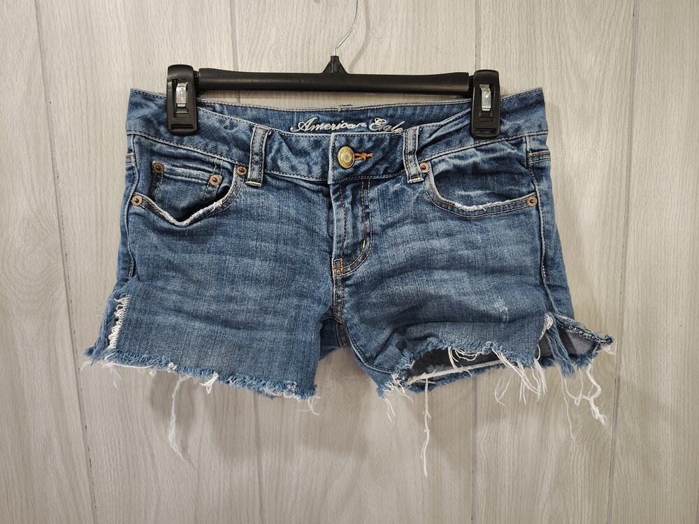 Women's American Eagle Favorite Boyfriend Cutoff Short Shorts Daisy Dukes Size 4